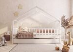 DORMIO Hausbett aus Holz mit rechteckigen Sprossen und Schlafschublade